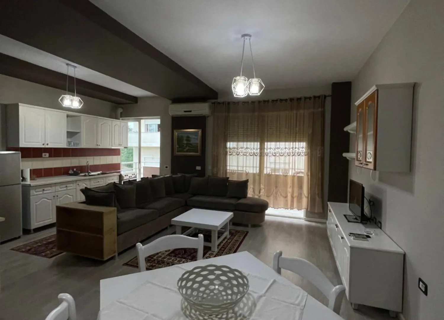 Nice Apartment, Fresk Near Dajti Park Tirana